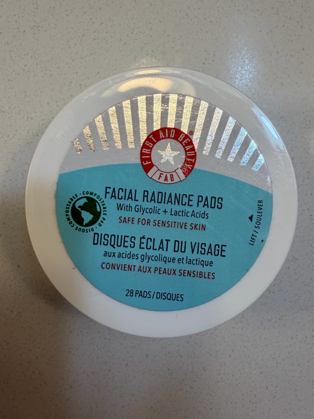 First Aid Beauty Facial Radiance Pads